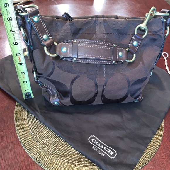 Coach Carly Signature Handbag - Picture 5 of 16